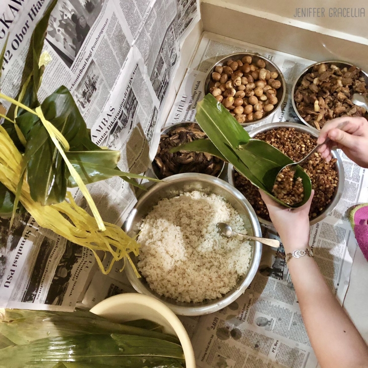 Proses membuat bakcang ala keluargaku | Foto milik pribadi