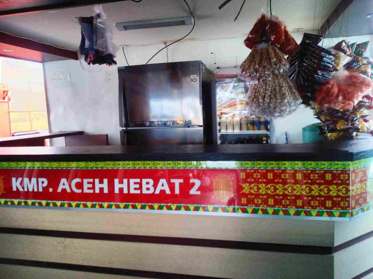 Kantin pada Kapal Ferry KMP Aceh Hebat 2 (Doc Rachmad Yuliadi Nasir/Istimewa)