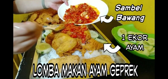 1 nampan berisi ayam utuh, sambel bawang, nasi, tahu dan lalapan (dok. Pri)