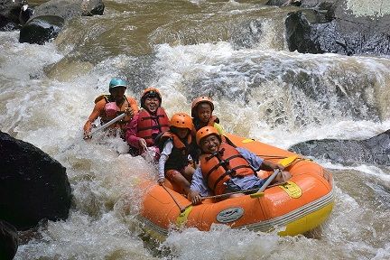 batu rafting - http://wisataoutboundmalang.com/