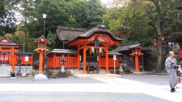 Kuil Fushimi Inari Kyoto | foto: HennieTriana