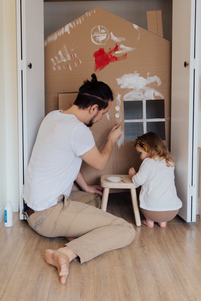 Aktfitas bersama anak, jalan menumbuhkembangkan potensi anak. Sumber foto: Tatiana Syarikova/Pexels.com