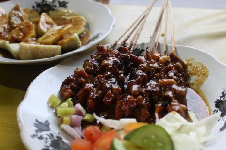 Sate kelinci yang tidak kalah nikmat dari sate ayam (Tribun Jateng/Maulana Ramadhan)