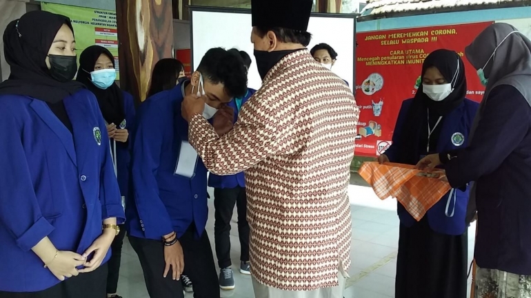 Pemberian Simbolis Pembukaan KKN Desa Mulyorejo Kecamatan Ngantang