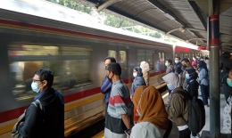Suasana di Stasiun Sudirman saat pandemi (foto: widikurniawan)