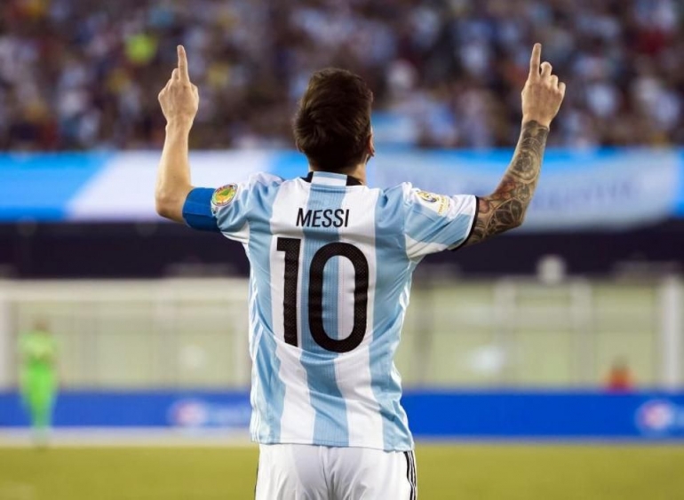 Lionel Messi (33 tahun) berharap bisa membawa Argentina juara di Copa America 2021 yang mungkin akan menjadi turnamen terakhirnya/Foto: www.trtworld.com