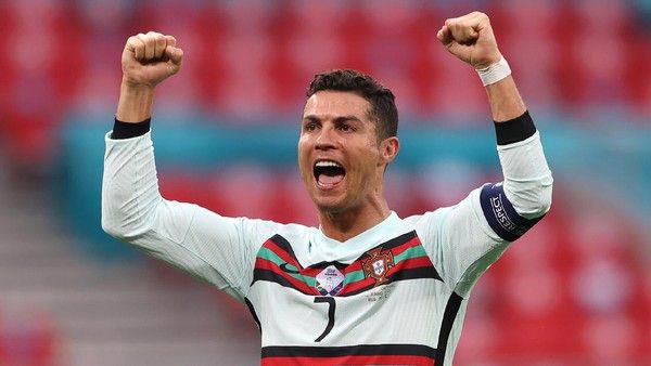 Critiano Ronaldo saat merayakan gol ke gawang Hungaria dalam lanjutan Euro 2020. Sumber: sport.detik.com