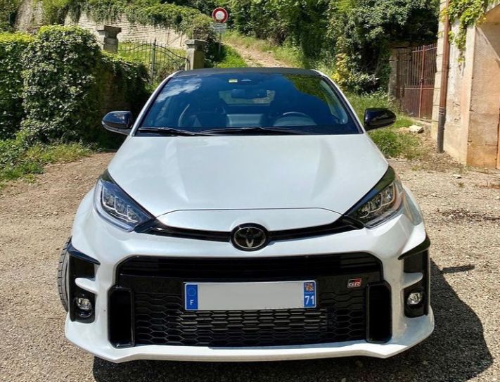 Tampilan eksterior depan GR Yaris - instagram.com/the_mad_yaris