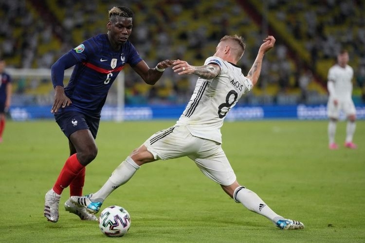 UEFA memilih Paul Pogba sebagai Man of the Match atau pemain terbaik laga Timnas Prancis vs Timnas Jerman di Grup F Euro 2020 pada Rabu (16/6/2021) dini hari WIB.| Sumber: AFP/MATTHIAS SCHRADER via Kompas.com