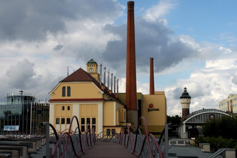 Pabrik bir Pilsner Urquell di kota Plzen. Sumber: Dkriegls / wikimedia