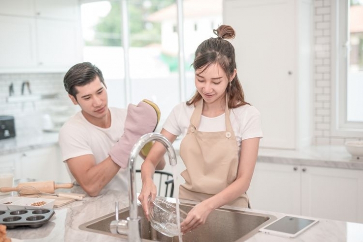  Ilustrasi membagi pekerjaan rumah tangga| Shutterstock via Kompas.com