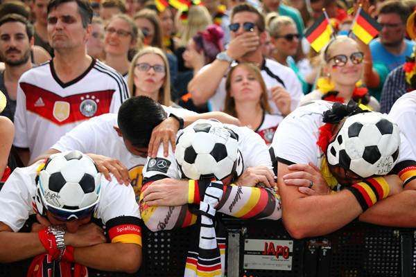 Ekspresi kekecewaan fans Jerman. Bola.bisnis.com