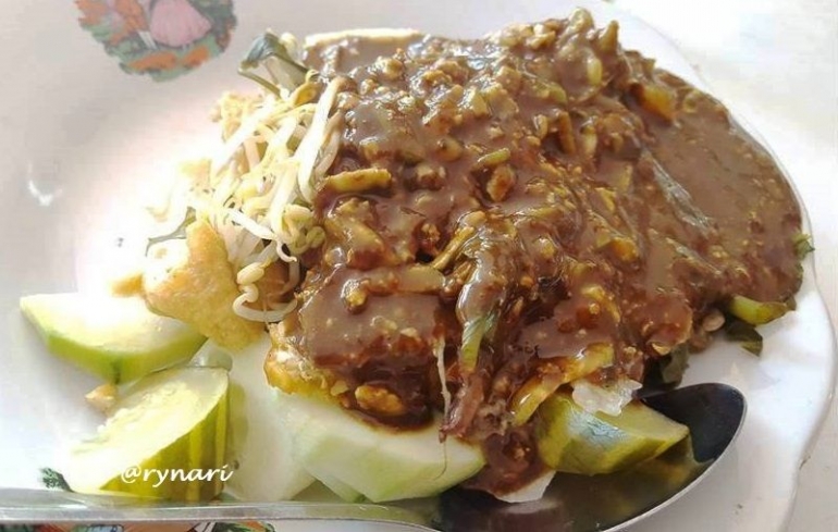 Rujak cingur di Sidoarjo (Dokumentasi pribadi)