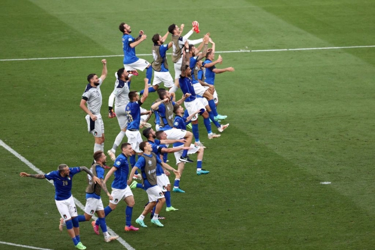Italia berhasil memastikan diri sebagai juara grup A Euro 2020 (foto: Twitter/Azzurri)