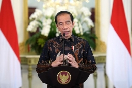Presiden Jokowi hadiri acara Hut IAP ke 50 secara virtual (sumber via kompas.com)