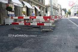 Pedestrian yang ditutup, karena ada perbaikan dan penambahan sebuah bangunan di Zurich, Swiss Eropa ..... |Dokumentasi pribadi