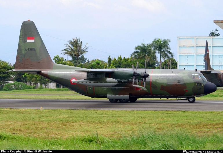 Satu-satunya pesawat AAR tipe KC-130B yang dioperasikan TNI AU (credit to Rinaldi Wibiyanto)