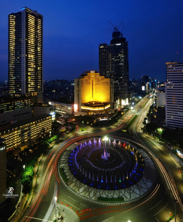 Bundaran HI & Grand Hyatt Jakarta. Sumber: koleksi pribadi