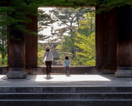 Ilustarasi Ibu dan anak di Jepang | pexels/Andrey Grushnikov