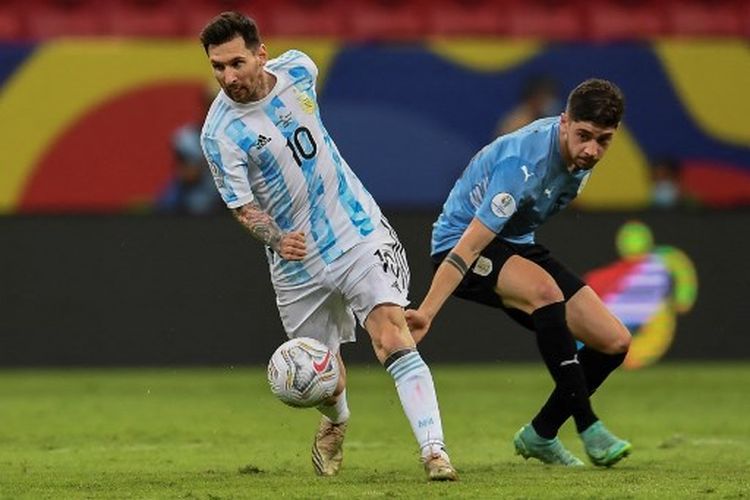 Duel Argentina vs Uruguay di Copa America 2021 dimenangkan Argentina (1-0). Sumber: AFP/EVARISTO SA/via Kompas.com