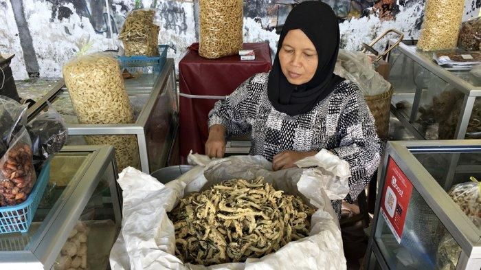 Keripik Belut (Tribun Jogja/Susilo Wahid)