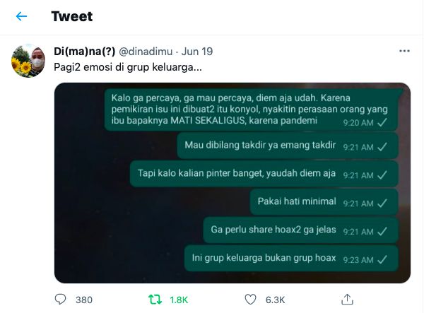 Dina sedang emosi dengan grup WA keluarganya. (sumber: Tangkapan layar Twitter dinadimu)