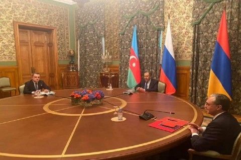 Perjanjian perdamaian Armenia-Azerbaijan yang ditengahi Rusia (Foto: Russian Foreign Ministry)