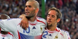 Zidane menjadi pemain penting Timnas Prancis. Sumber: Dokumentasi Goal/via Kompas.com