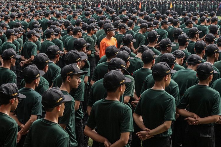 Komponen Cadangan nyatanya hanya membuat semakin besar kesan militerisasi sipil.(sumber foto: Kompas.com)