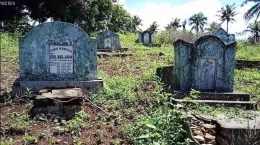 Ilustrasi, Membaca Riwayat Kemultibudayan Indonesia dari Jejak makam-makam kunonya. Foro makam kuno china berusia ratusan tahun. | Sumber: Tribun Manado