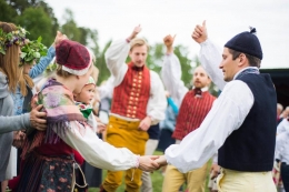 Swedish pada menari (foto: visitsweden.se)