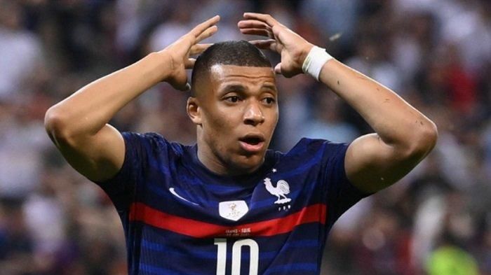 Mbappe gagal penalti (tribunnews.com)