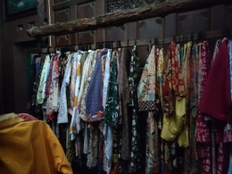 Dokpri (Koleksi Baju Batik Mahkota)