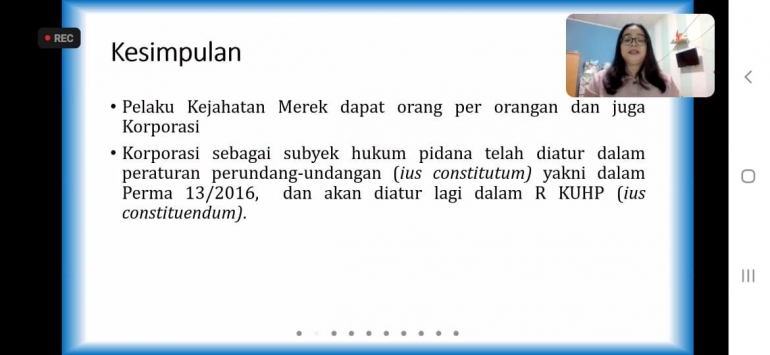 Pemakalah Menyampaikan materi/dokpri