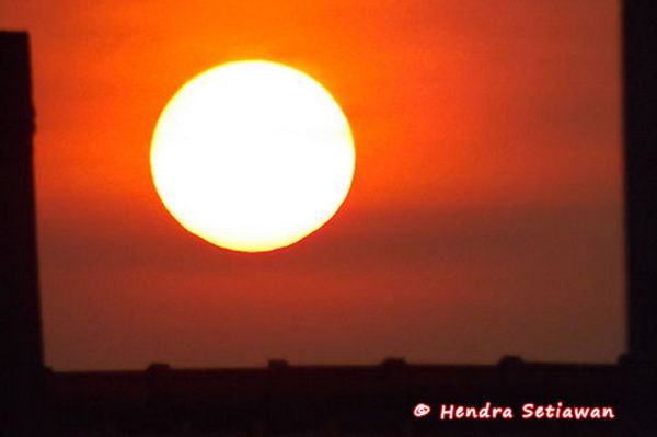 Matahari senja (foto: dok.pribadi)