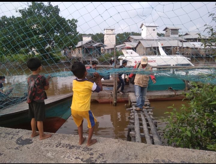 Salah satu tempat parkir transportasi air di Bekawan. (Foto : Elvidayanty/dok. Dinkes Inhil)