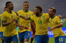 Timnas Brasil menang 1-0 atas Chile (kompas.com)