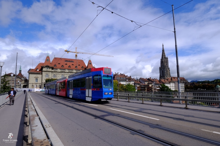 Tram di kota Bern - Swiss. Sumber: koleksi pribadi
