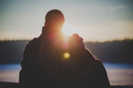 Couple goals selalu jadi harapan orang-orang. (Sumber: Pexel/Foto oleh Freestock.org) 