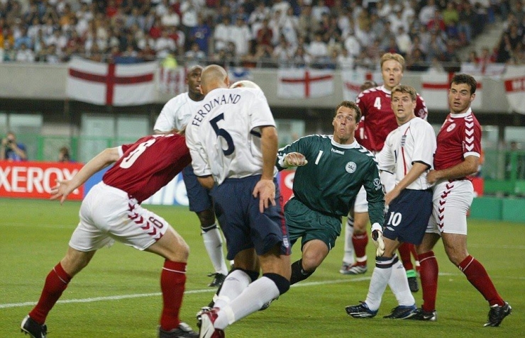 Inggris vs Denmark di Piala Dunia 2002/ dailymail.co.uk