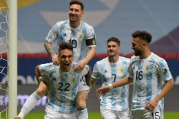 Selebrasi gol Lautaro Martinez ke gawang Kolombia, hasil assist Lionel Messi (kompas.com)
