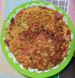 Omelet Mi Telur siap dinikmati | Foto: Siti Nazarotin