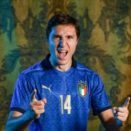 Federico Chiesa dengan balutan seragam Timnas Italia, Gli Azzurri. Sumber: Instagram @fedexchiesa