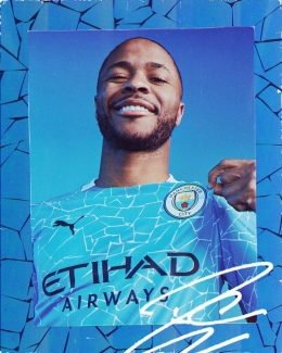 Senyum semringah Sterling ketika berseragam biru langit khas Manchester City. Sumber: Instagram @sterling7