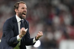 Gareth Southgate berhasil membawa Inggris ke final Euro 2020. Di partai final, Inggris akan bertemu Italia. Sumber foto: AFP/Frank Augstein via Kompas.com