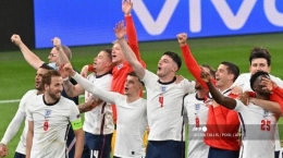 Euforia para pemain Inggris setelah berhasil mengalahkan Denmark dan melaju ke final Euro 2020 (Sumber: tribunnews.com)