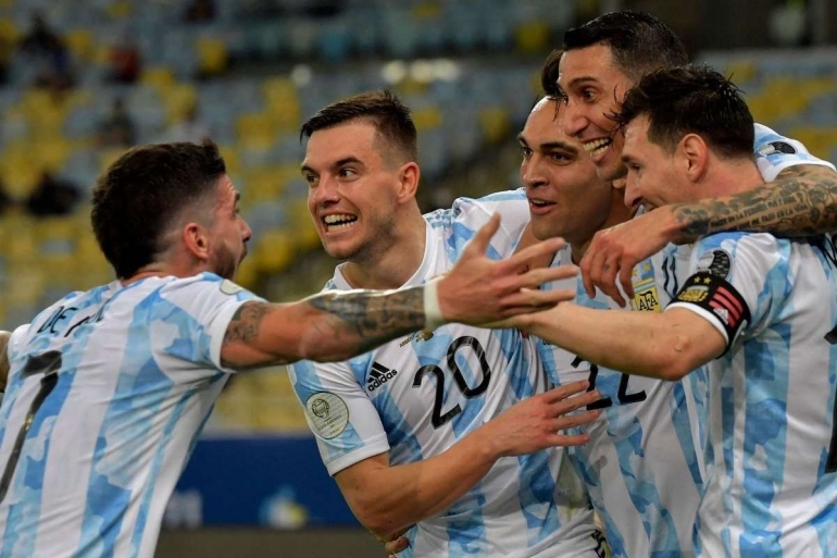Setelah penantian yang panjang, akhirnya Lionel Messi berhasil bawa Argentina juara Copa America 2021. Via goal.com