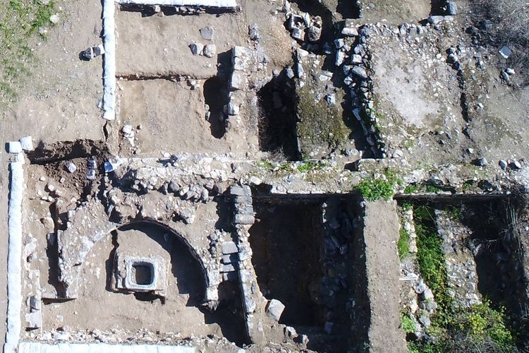 Situs arkeologi aalah aatu masjid tertua ditemukan di Tiberias, Israel, diduga dibangun oleh Shurahbil ibn Hasana(Rafael Langier Goncalves via KOMPAS.com)