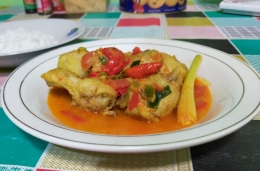 Ayam masak bumbu kukus | Foto: Siti Nazarotin