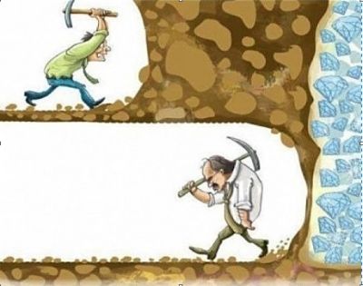 Ilustrasi orang sukses terus berusaha, orang gagal berhenti berusaha (sumber Raphael-consulting.com)
